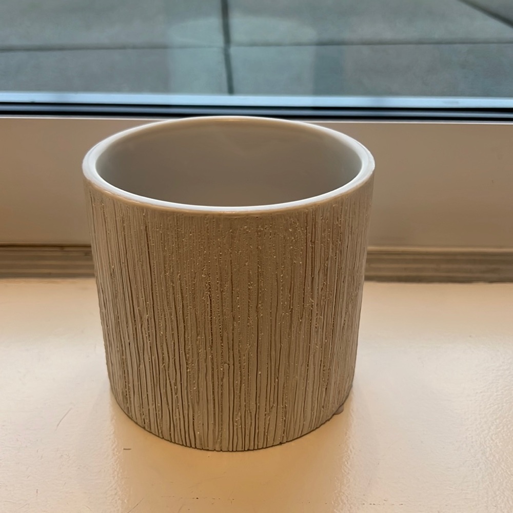Home Accent Decor Vase